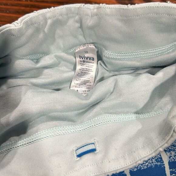 IVIVVA By Lululemon Girl's Lightning Stride Short 10 - Picture 5 of 8